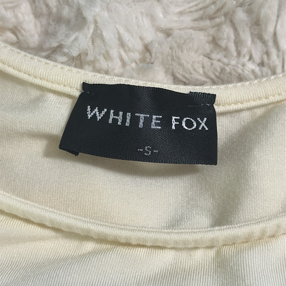 White Fox Long Sleeve Top - Picture 3 of 3